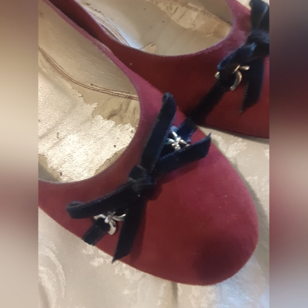 TALBOTS burgundy suede leather slip-on flats 7